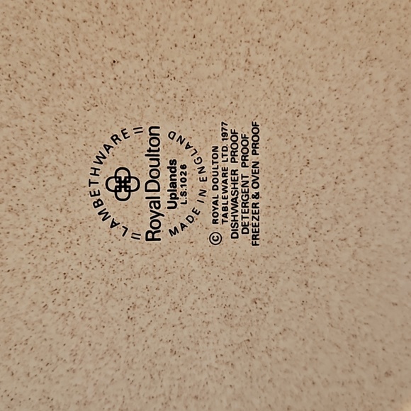 NEW Royal Doulton Uplands 1026 Dinner Plate Saucer & Cup Lambethware - Picture 5 of 16